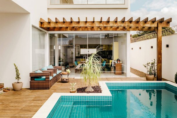 Comment isoler son jardin avec les matériaux et techniques adaptés